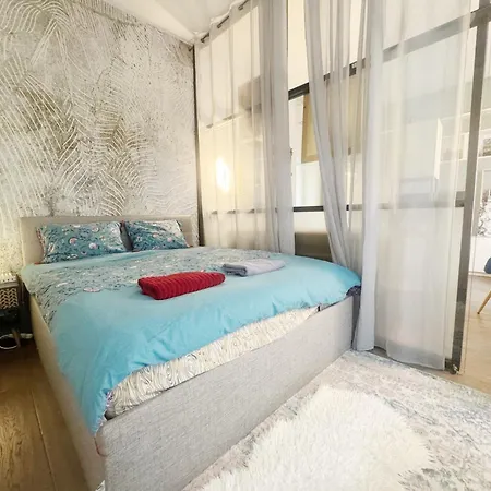 Garden House The Arch شقة باريس