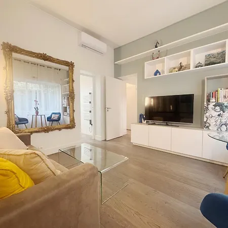 Garden House The Arch * باريس